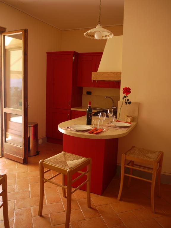 Apartamento Il Corso Montepulciano Stazione Habitación foto
